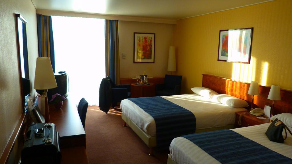 Alliance Hotel Liege Palais Des Congres Room photo